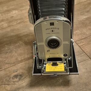 Polaroid Land Camera Model 95 - Silver and Black